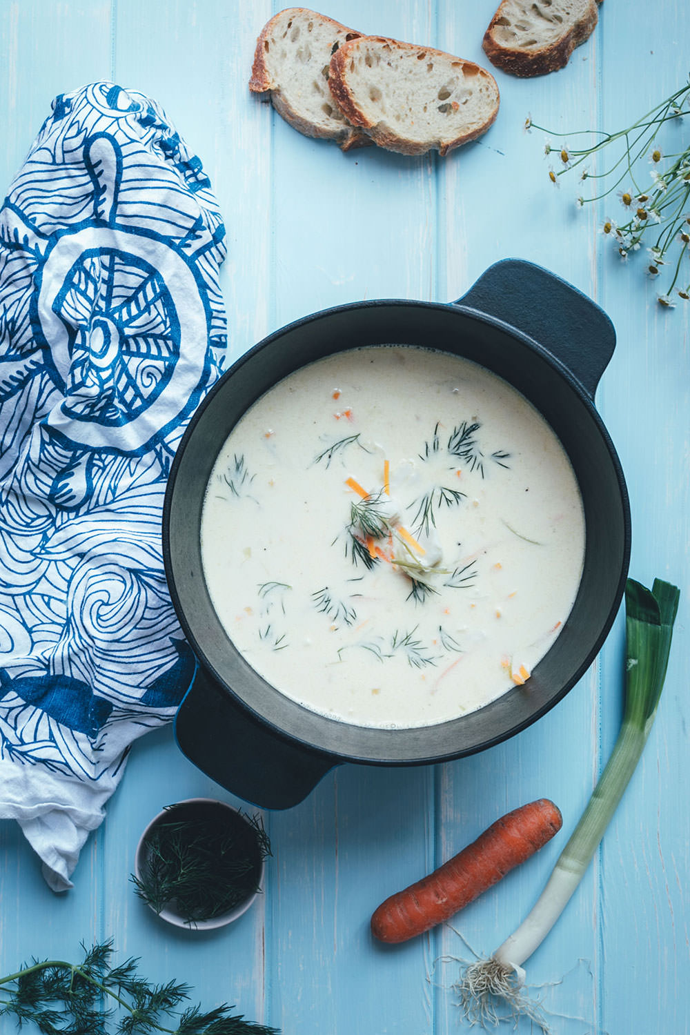 Advertising: recipe for Norwegian fish soup with Skrei | Fiskesuppe/Torske soup | with vegetables, cream and creme fraiche | moeyskitchen.com #skrei #fischsuppe #seafoodfromnorway #norwegen #visitnorway #lofoten