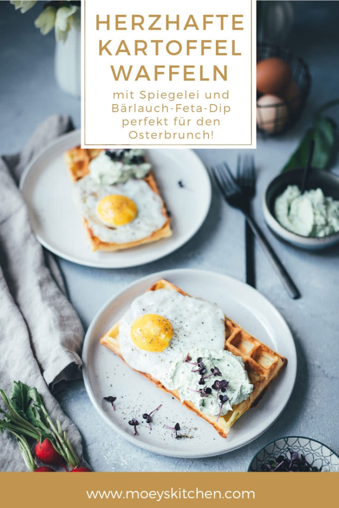 Delicious breakfast recipe for hearty potato waffles with fried egg and wild garlic feta dip with sour cream | Foodblogger Easter Brunch 2019 | Easter culinary #foodbloggerosterbrunch #ostern # easterfast #osterbrunch #waffles